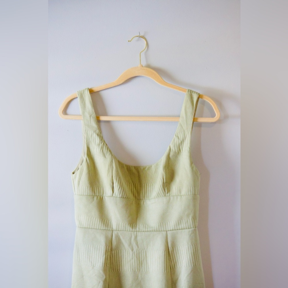 HELLOMOLLY - Picture 4 of 9